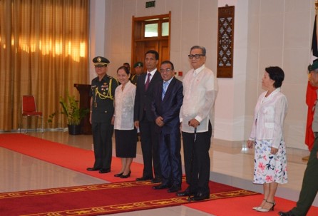 PHL Envoy presents Credentials4